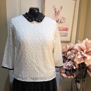 Nwt XXL Elle White Textured Sweater with Black Collar